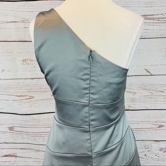 David’s Bridal single shoulder silver grey ruched - Picture 6 of 7